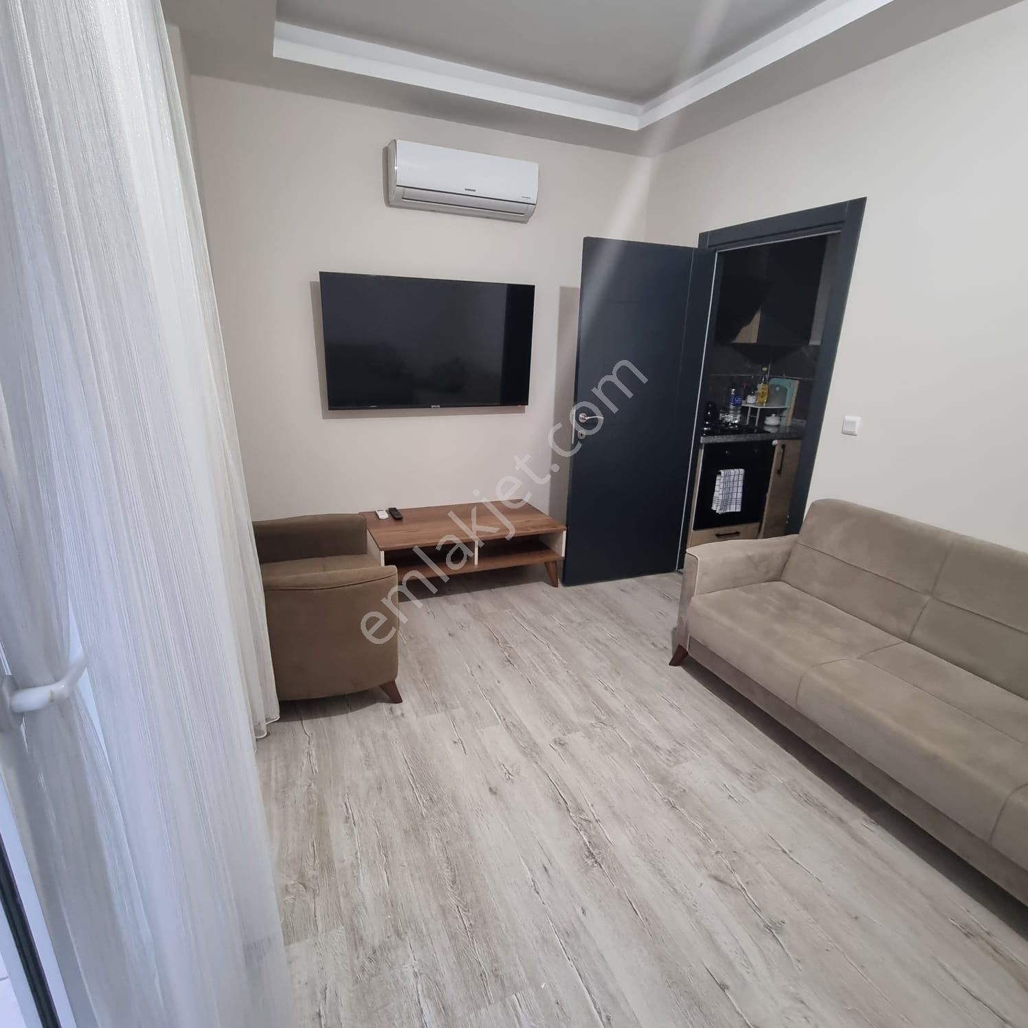 Nano Dan Mersin Erdemli Merkez’de Fırsat 1+1 Full Eşyalı Kelepir Daire Zemin Kat Balkonlu Masrafsız
