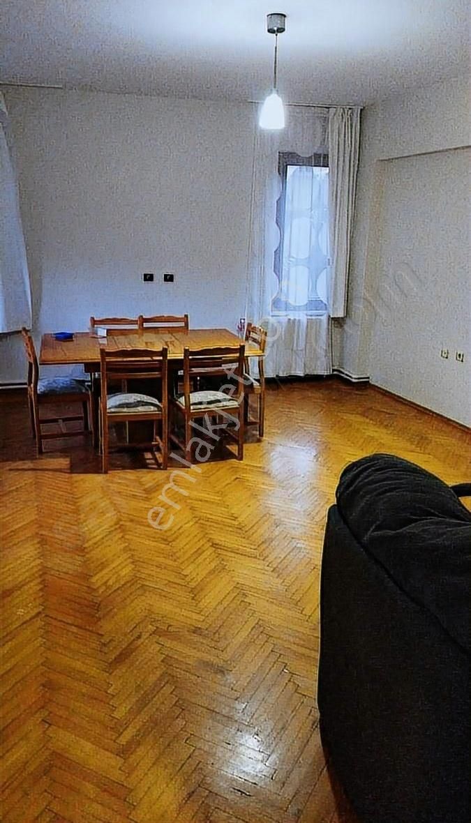 Vatan Mah.de (100.yıl Alt Yol)kiralık Giriş Kat 3+1 Daire