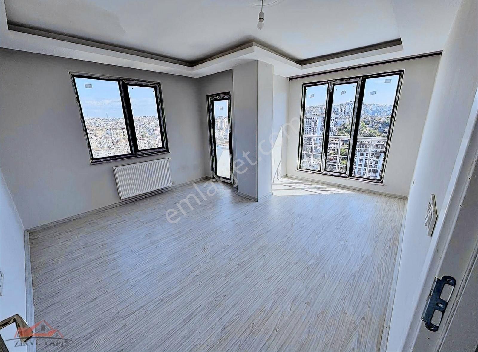 Eyüp Çırçır Sıfır Çift Giriş+asansör Boş Dublex 4+1 160m2 7.000t