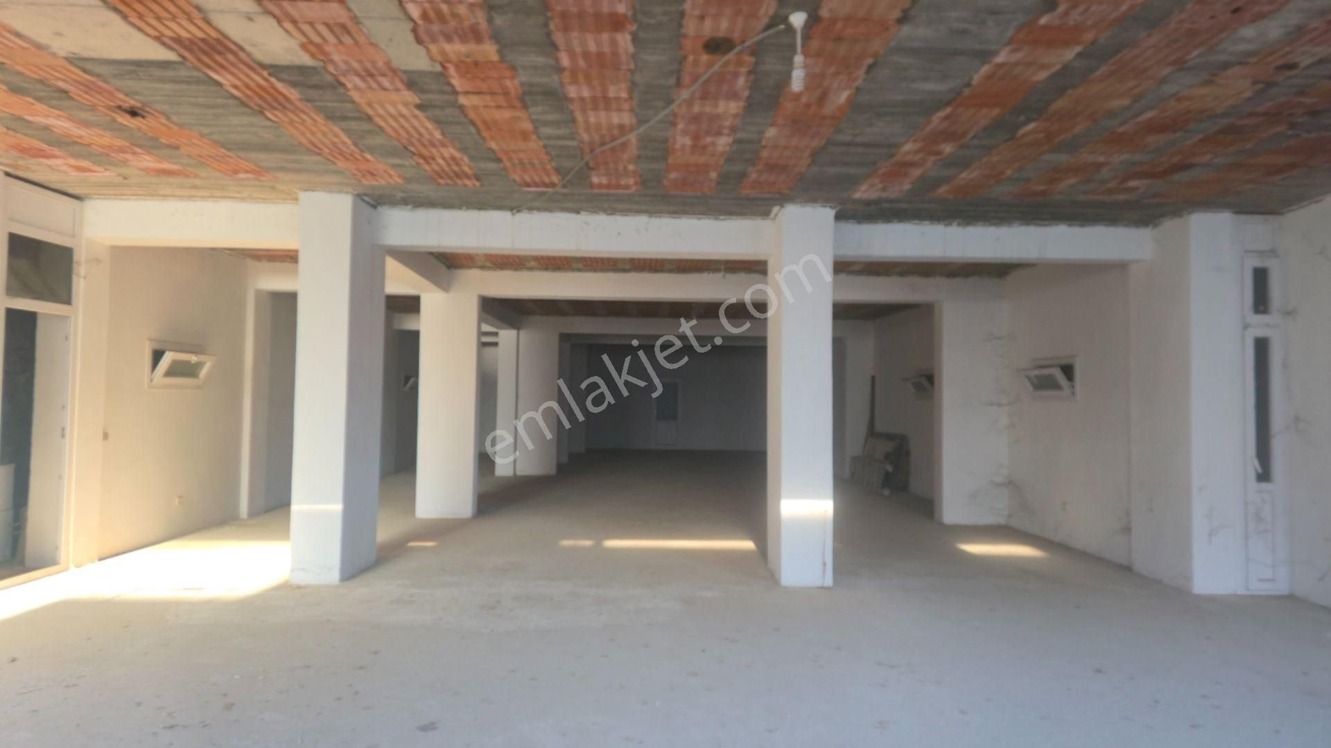 Bodrum Kumbahçe Tabela Değeri Yüksek Kiralık Dükkan