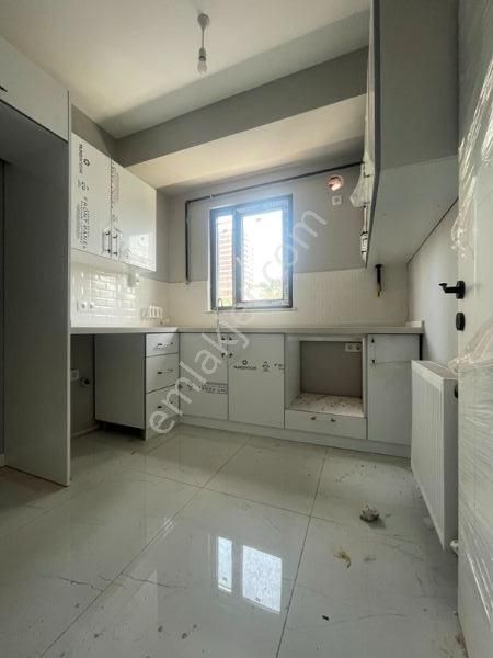 Adnan Kahveci Metroya Yürüme %80 Kredi Limiti 2+1 Deniz Manzaralı