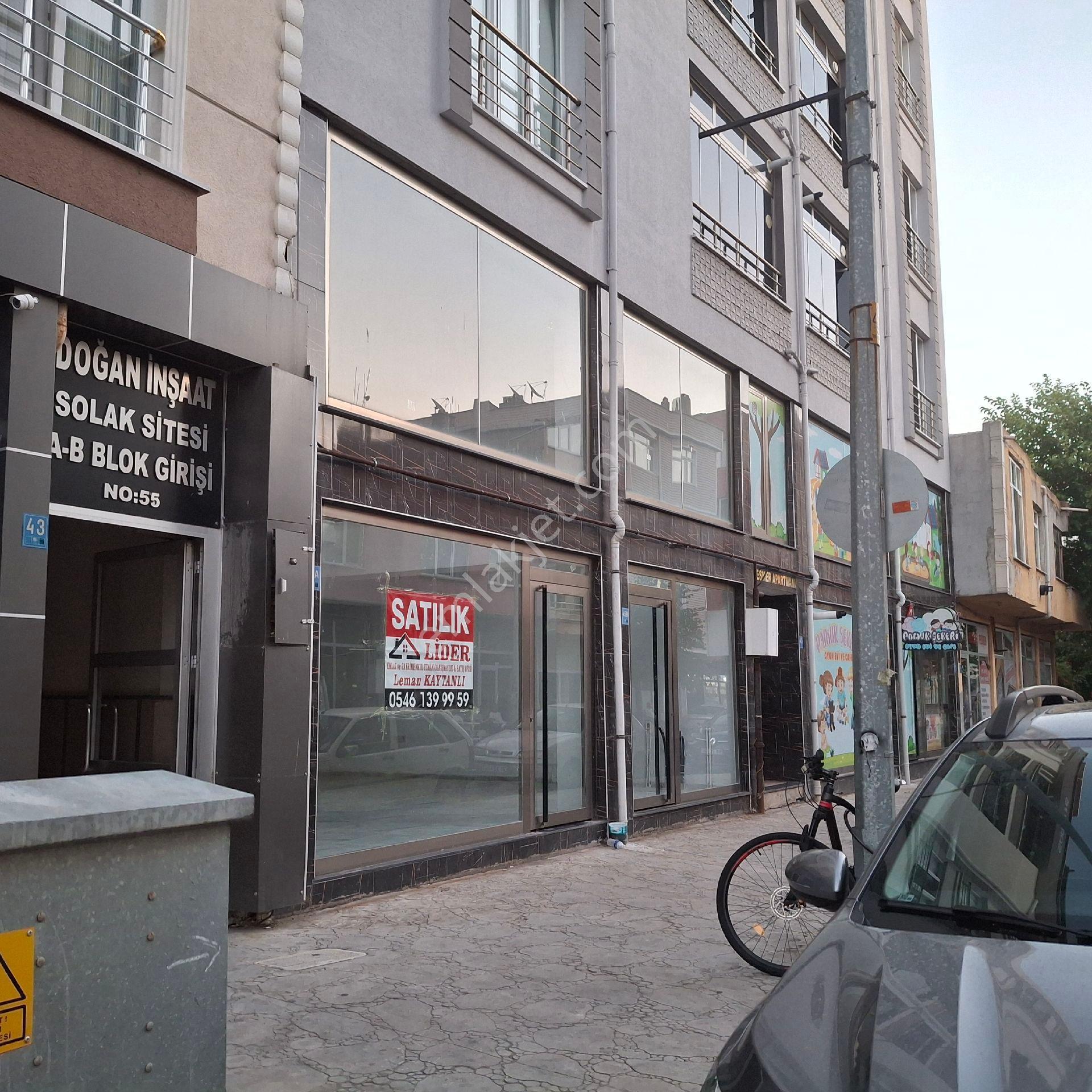 T.dağ Muratlı Muradiye Mah.nazım Sav Cadde Üzeri Merkezi Lokasyonda Olan(210) M2 Dükkan Satılıktır.