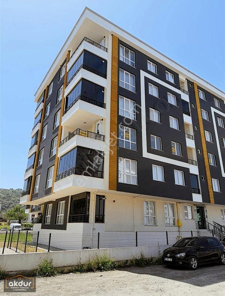 Akdur Dan Tekkeköy De Havuzlu Sitede 4+1