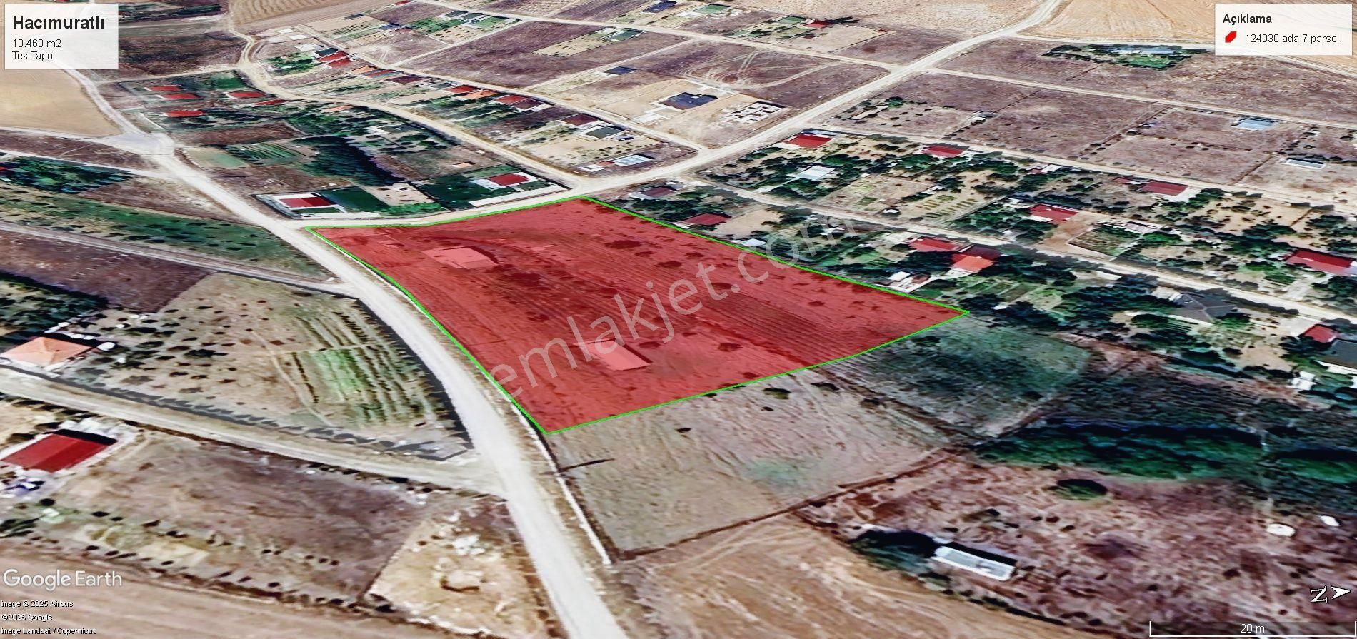 Hacımuratlı'da İçinde Yapılı Ev Olan 10.460 M2 Satılık Arazi