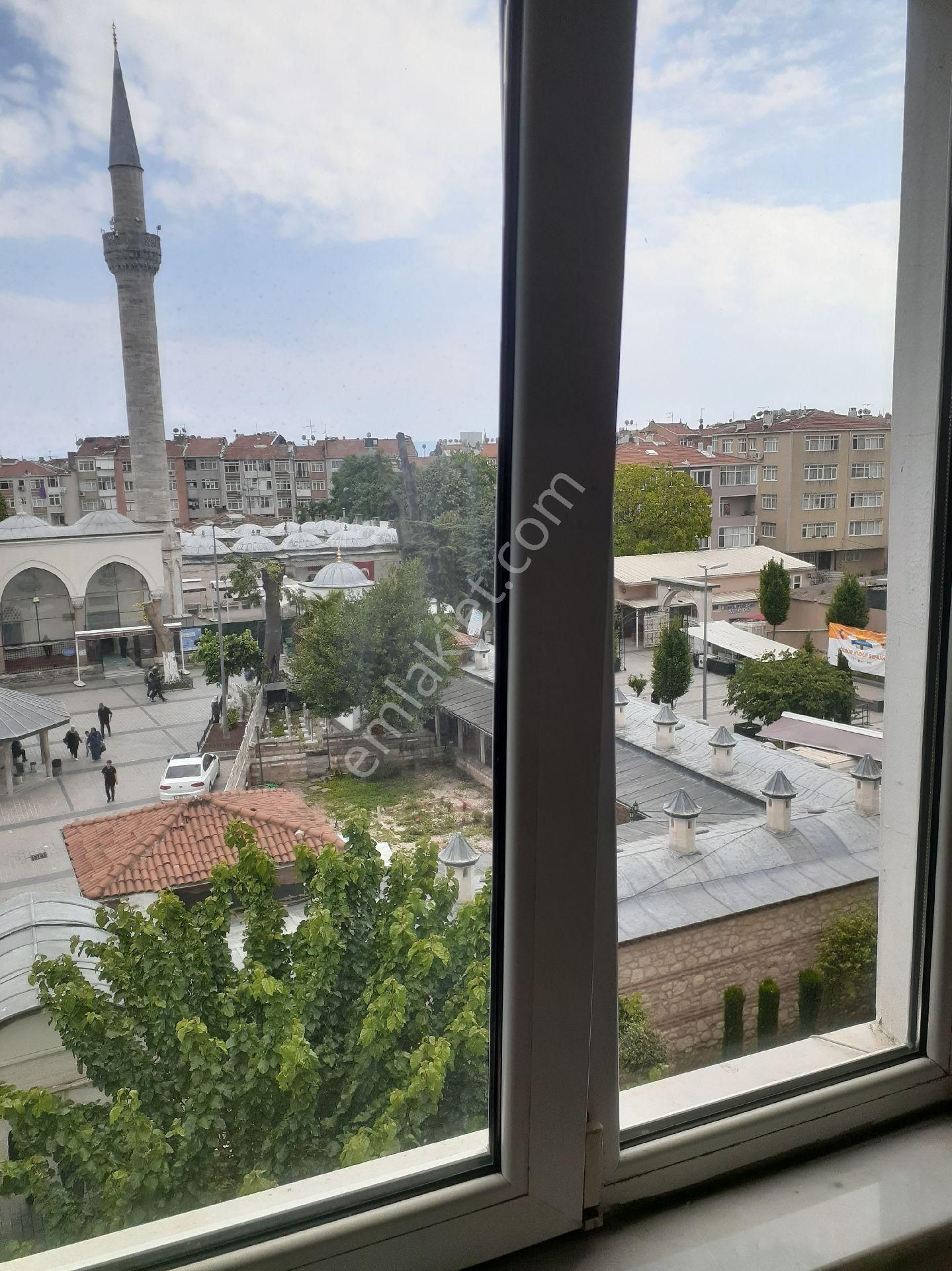 Fatih Kocamustafapaşa Sümbülefendi Cadde Üzerinde Boş ...