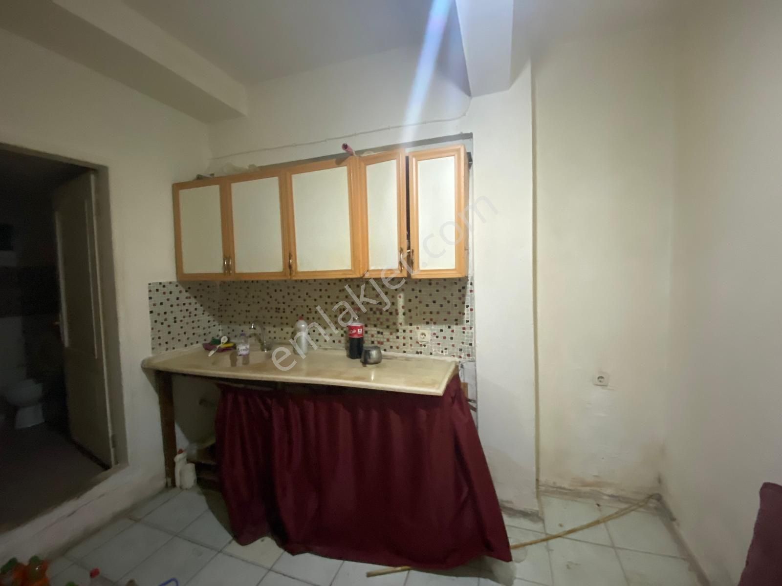 Işıklar Caddesi'ne Yakın Gençlik Mahlesi 47m2 Dükkan