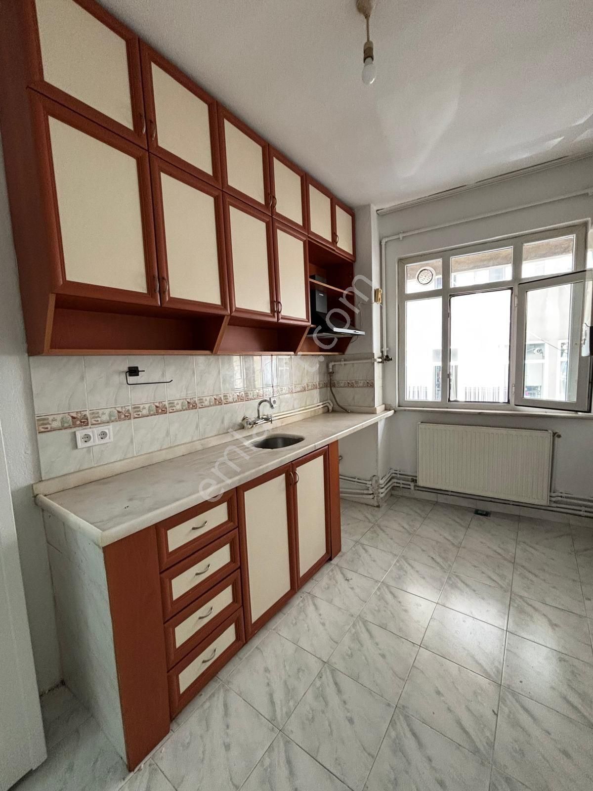 Kağıthane Seyrantepe'de 2+1 Kiralık Daire