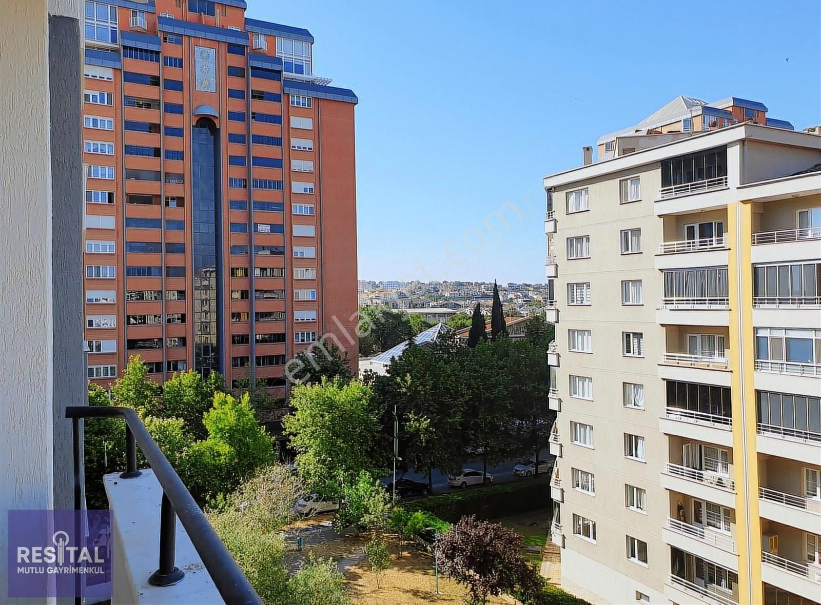 Rs Mutlu'dan Kiralık Geniş 3+1 Ferah & Aydınlık, Yüzüncüyıl Mh.