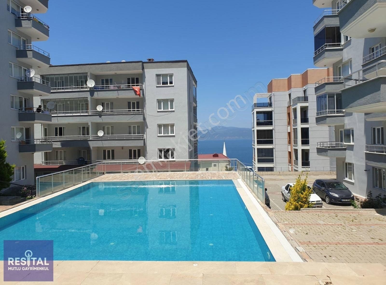 Rs Mutlu Güzelyalı Burgaz Mah Deniz Manzaralı Satılık 3+1 Arakat