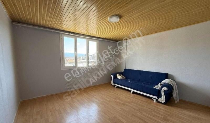 Göksu Mah. Merkezi Konumda Kiralık Teraslı 1+1 70 M2. Daire