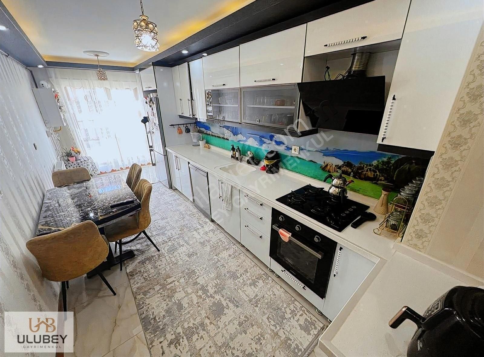 Ovacık'ta Teras Balkonlu Ebeveyn Banyolu 4+1 Lüx Yapılı Daire