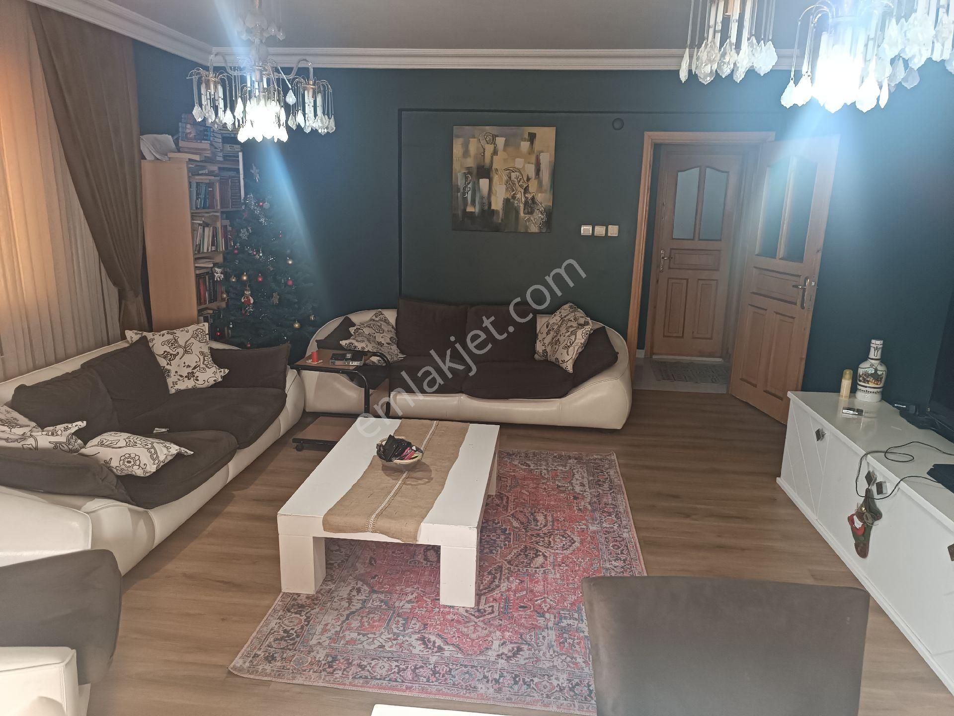 Otuz4| Merkezi Lokasyonda Yüksek Ara Kat Geniş Ve Kullanışlı 2+1 - Görsel 7