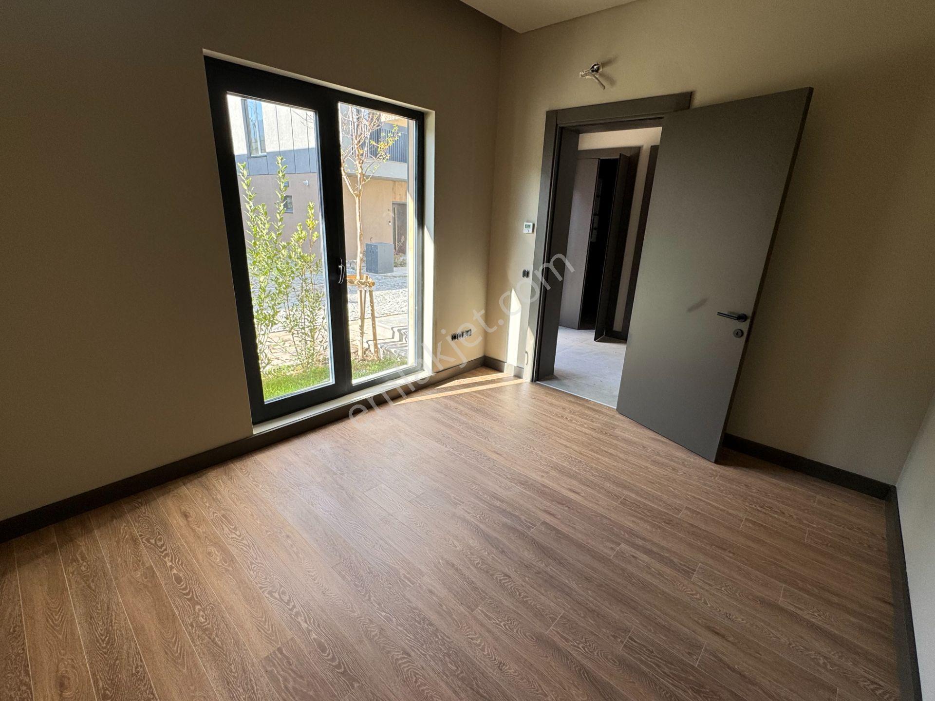 Nef Sapanca’da Müstakil Yüzme Havuzlu Villa - Görsel 24