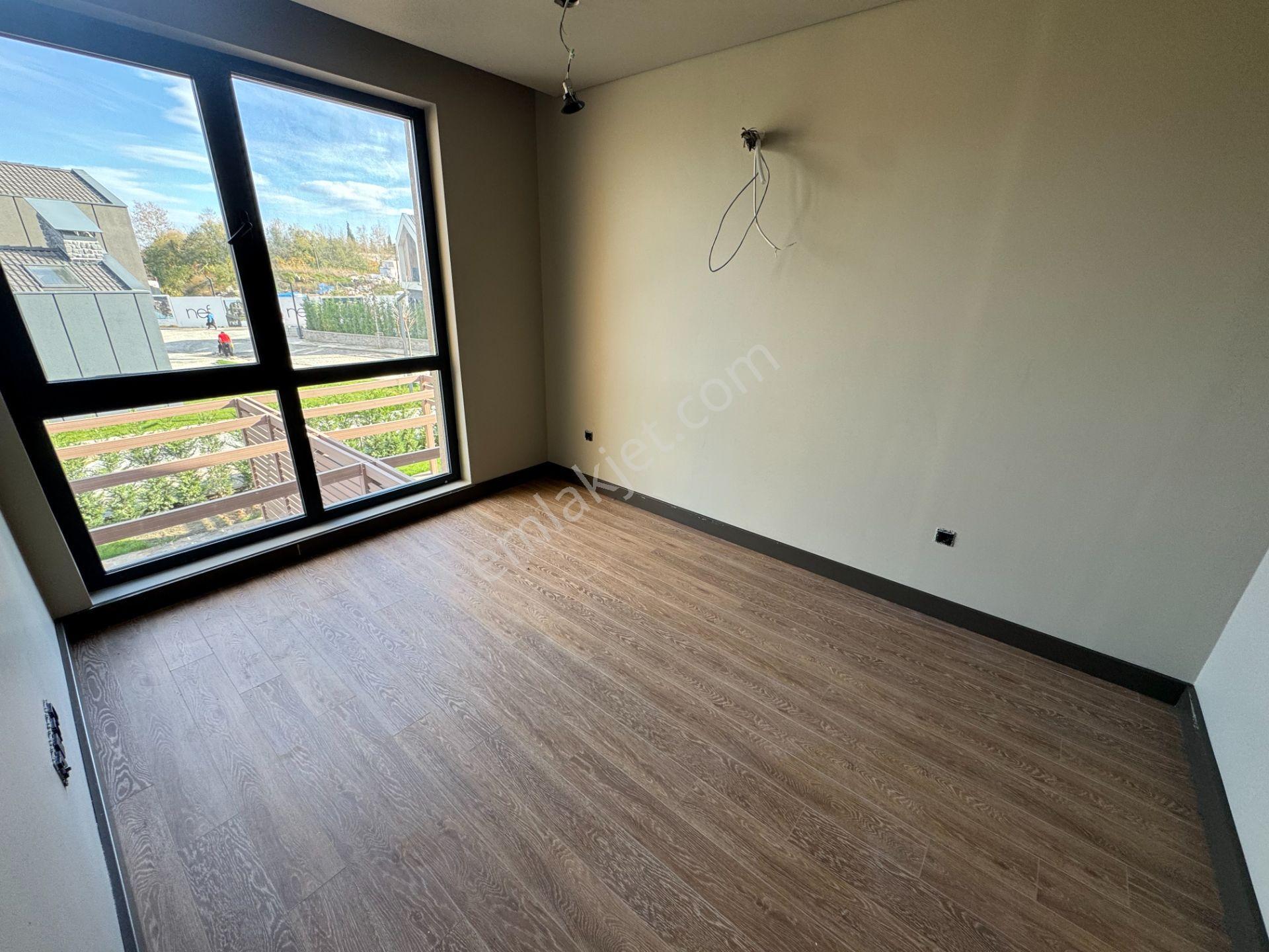 Nef Sapanca’da Müstakil Yüzme Havuzlu Villa - Görsel 28