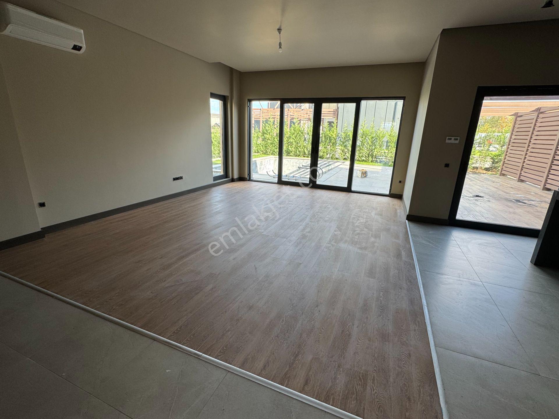 Nef Sapanca’da Müstakil Yüzme Havuzlu Villa - Görsel 17
