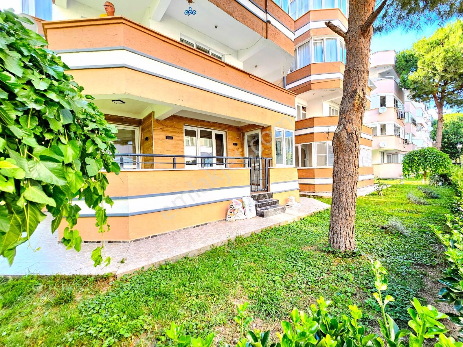 ▶ ▶akçay Körfez'den Bahçe Kullanımlı Ön Cephe Şık Tasarımlı 2+1 Daire
