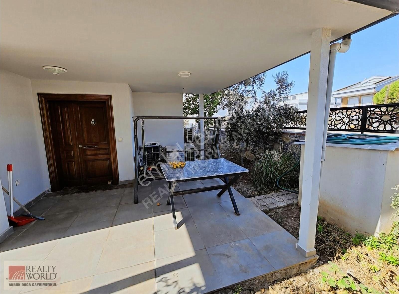 Didim Akbük'de Denize 150 Mtr Eşyalı Satılık Yazlık Villa - Görsel 17