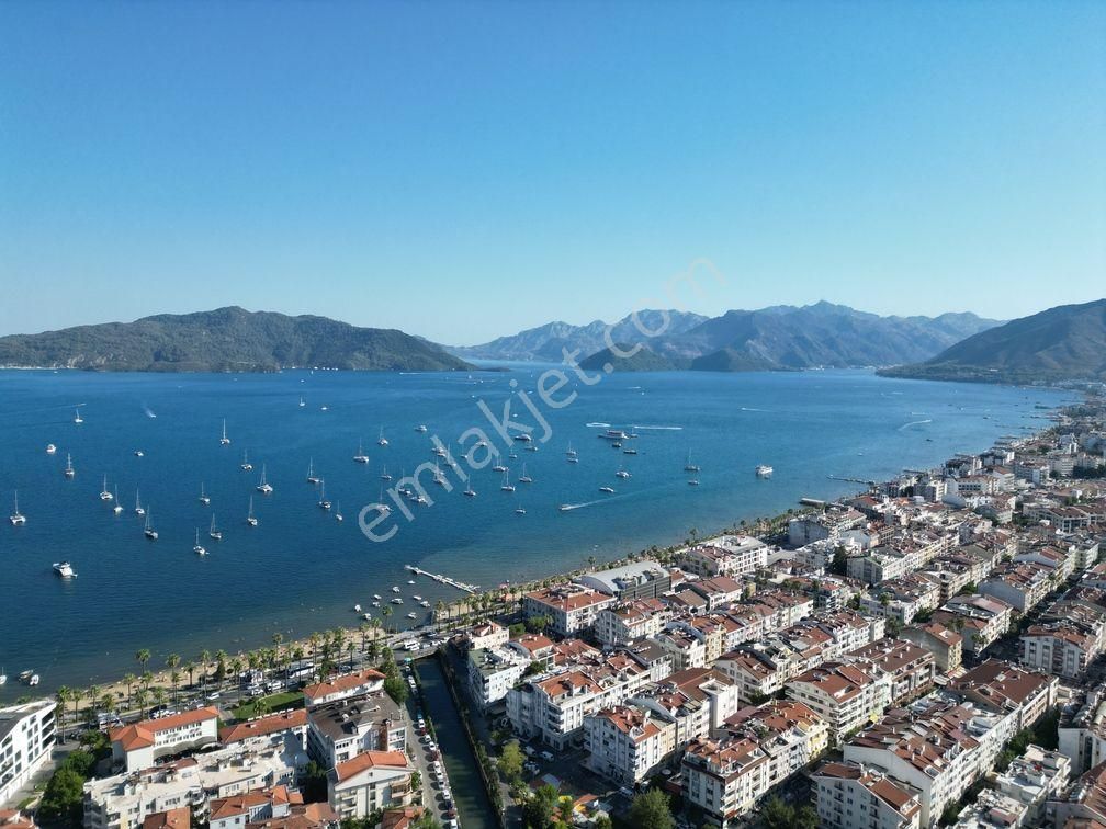 Sarıana Mahallesinde Satılık 2+1 Kapalı Mutfak Daire