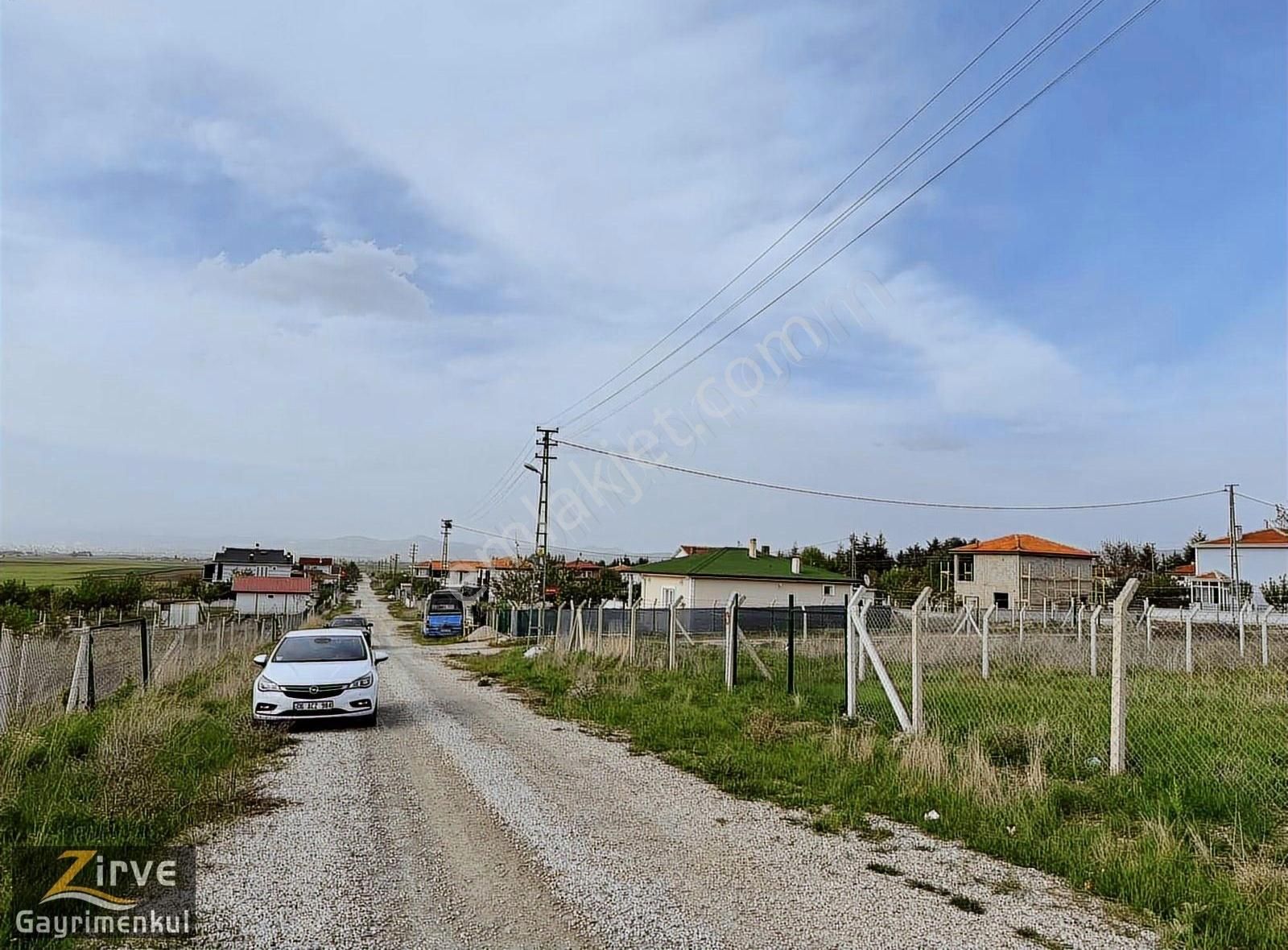 Zirve'den Büğdüz İmar 650metre Köşe Başı Konut İmarlı Arsa!