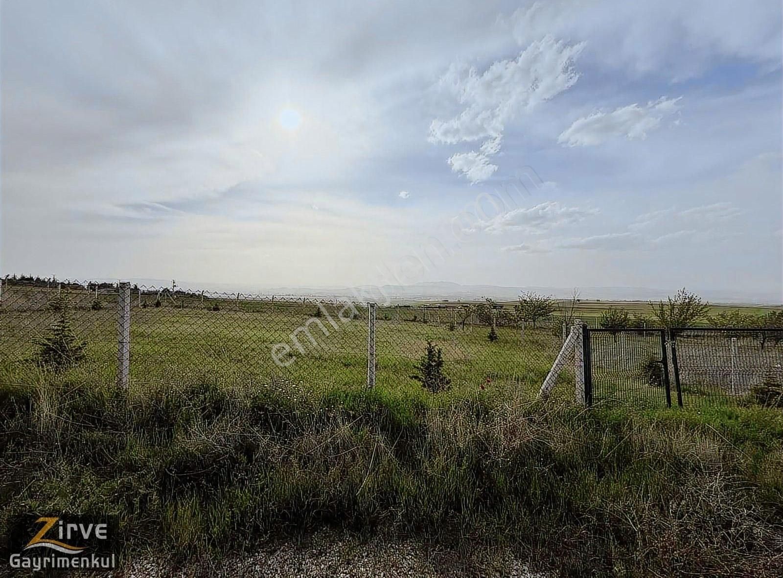 Zirve Gayrimenkul Büğdüz İmar 1300metre Şebeke Sulu Villa Arsası
