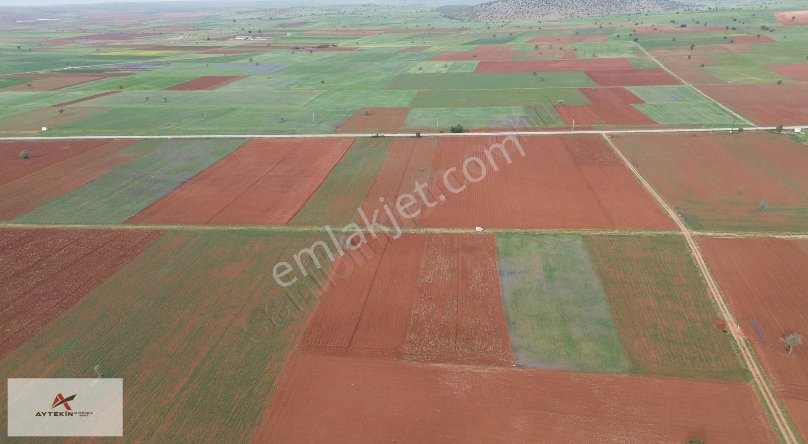 Karahüyük De 4177 M² Tarla / Konya / Akören