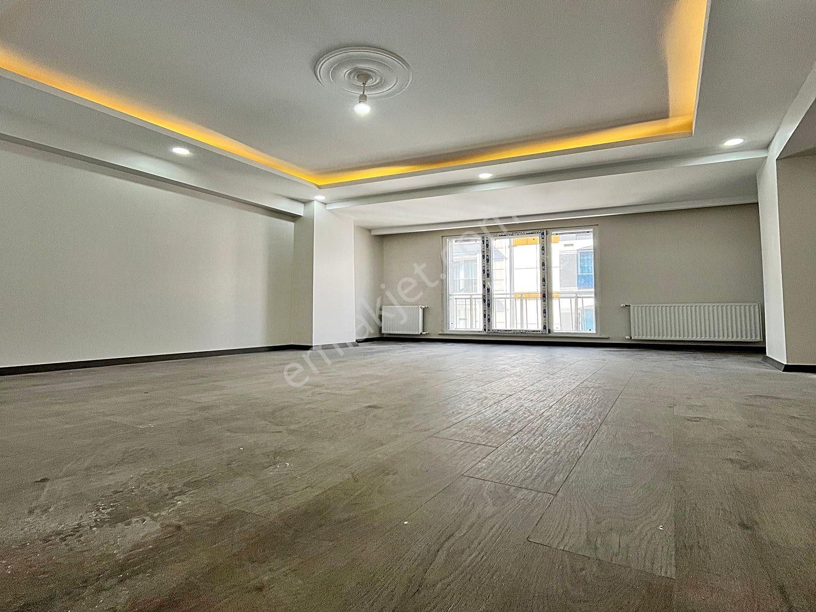 Cadde34 Yapı'dan İster Yatırılık, İster Oturumluk Krediye Uygun Sıfır 2+1 Arakat Satılık Daire!!!!