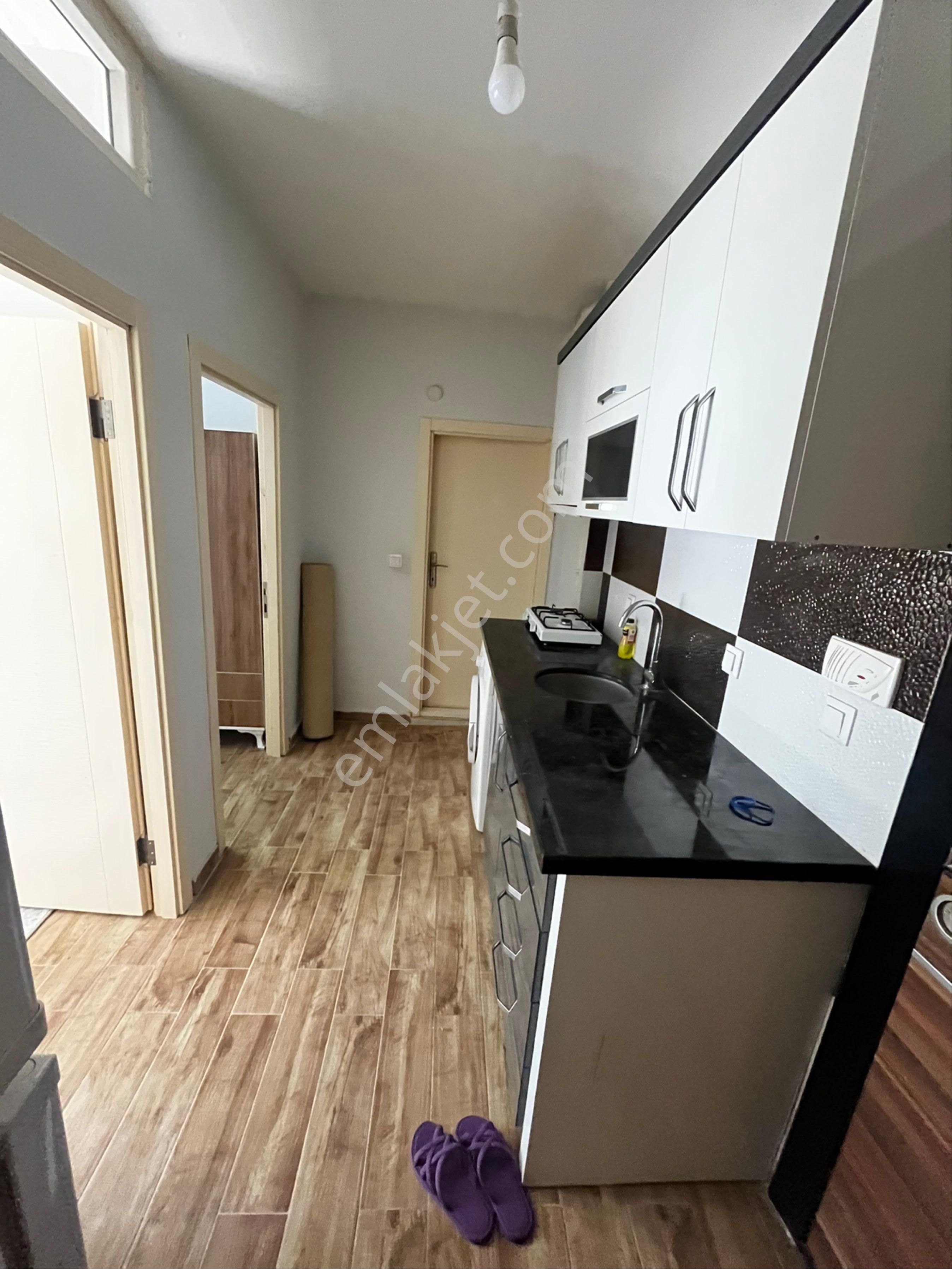 Isparta Fatih Mahallesinde Kiralık 2+0 Eşyalı Apart
