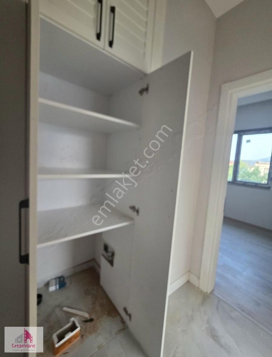 Yetkılı Ofıs - Havuzlu Sitede Yeni 2+1 Müstakil Villa - Görsel 16