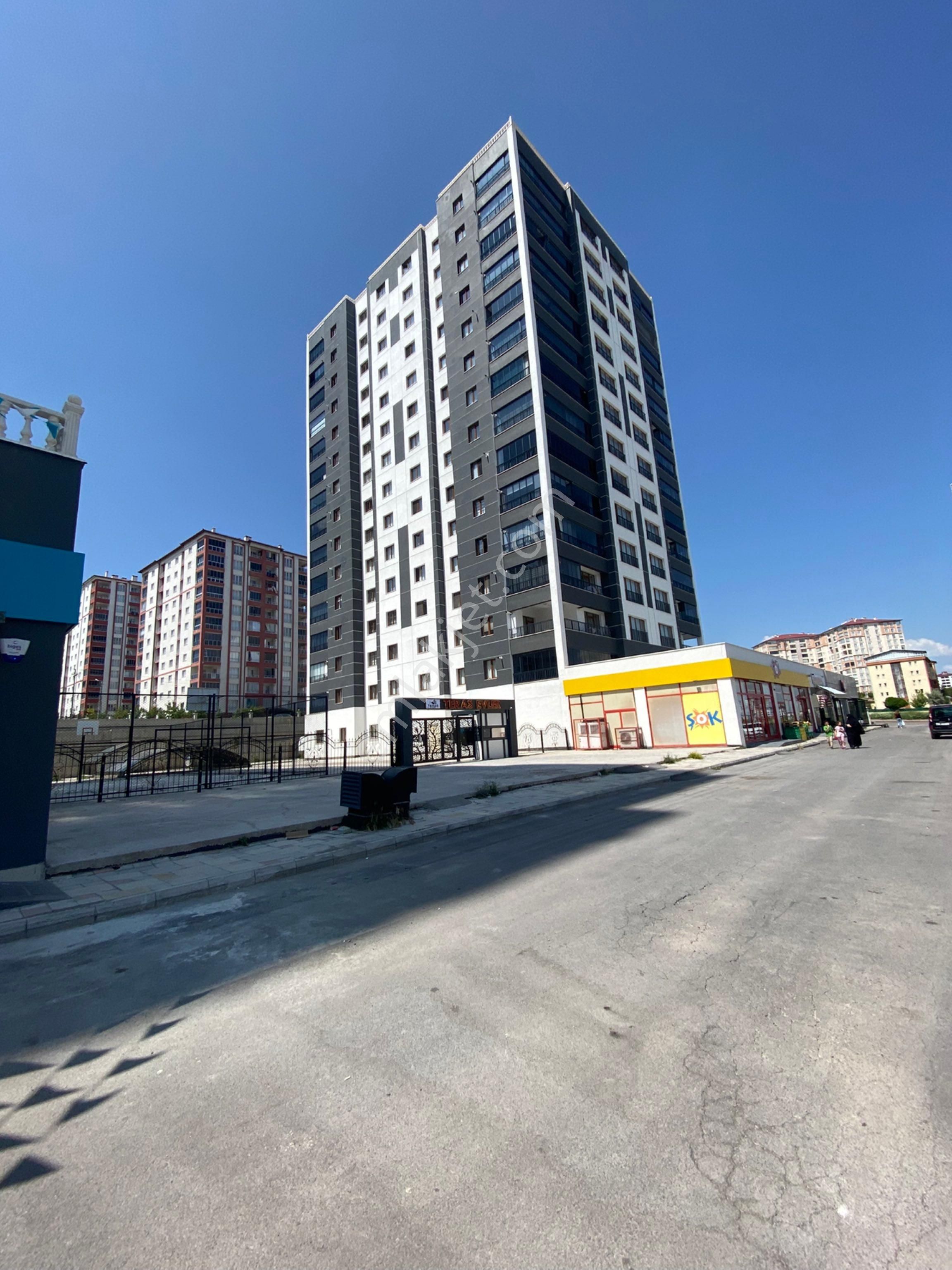 Teras Evlerde Masrafsız Satılık Daire