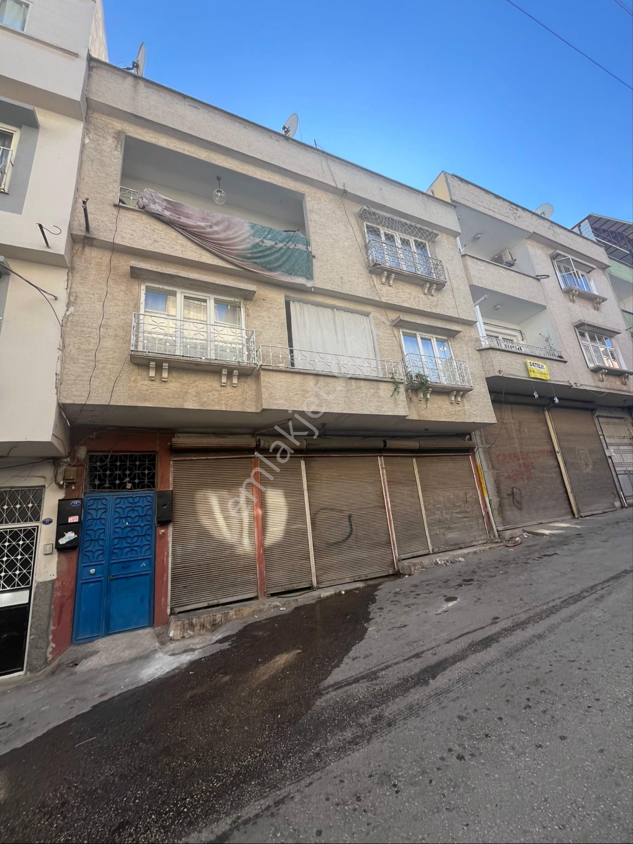 Cumhuriyet Mh Satılık Mustakil Ev