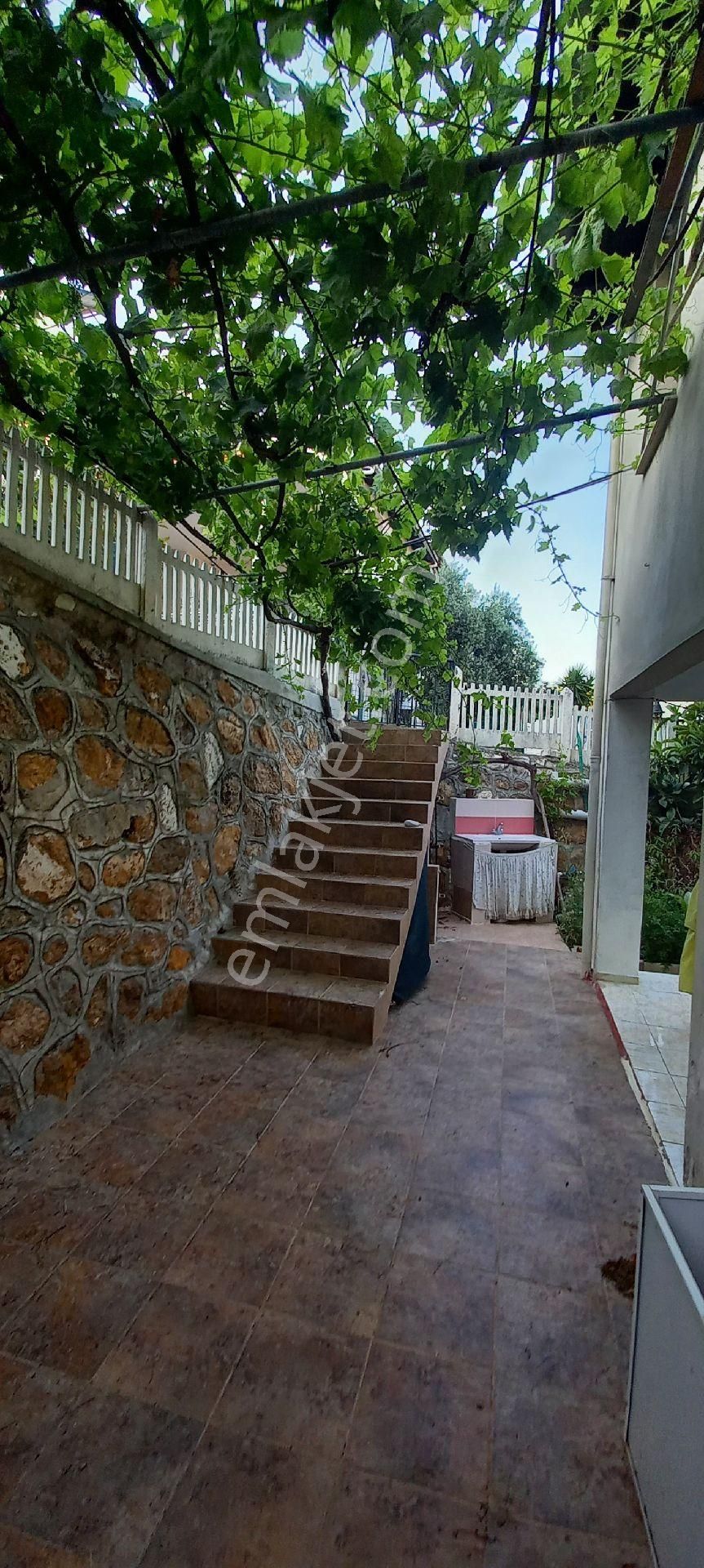 Satılık Villa Denize Kumsala Yakın Dublex