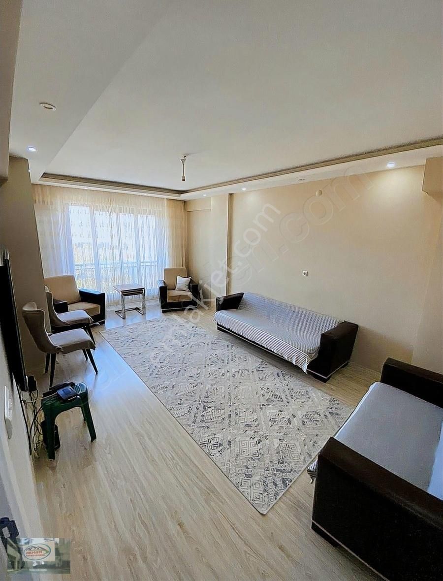 Akman Gayrimenkulden Muradiye Mah.2+1kapalı Mutfak Satılık Daire