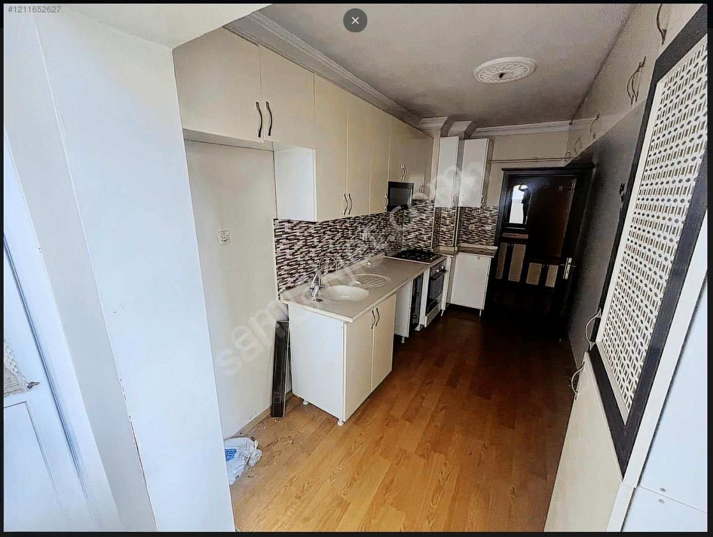 Seval Caadesine Paralel 2+1 Kat Konumunda Yapılı Masrafsız 3+1 Kiralık Daire