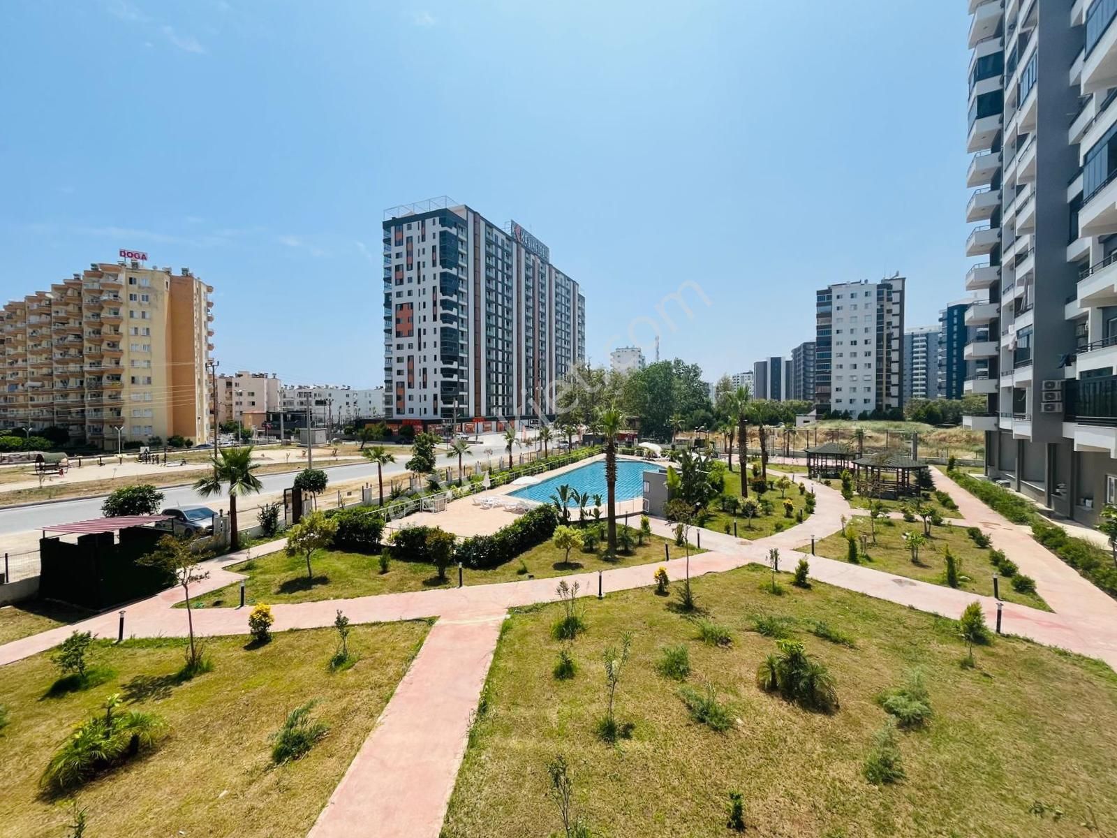 Ethereal'den Tömük'de Siteiçi Havuzlu, Denize Yakın Kaliteli 1+1