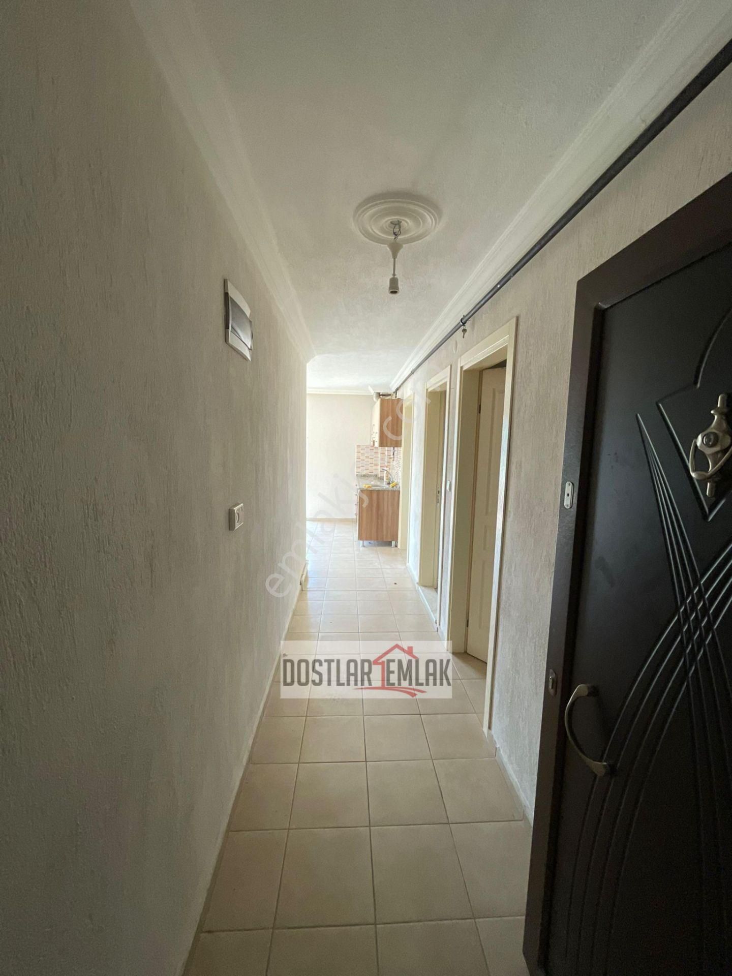 Dostlar Emlaktan C Kapıda 2+1 Kiralık Daire
