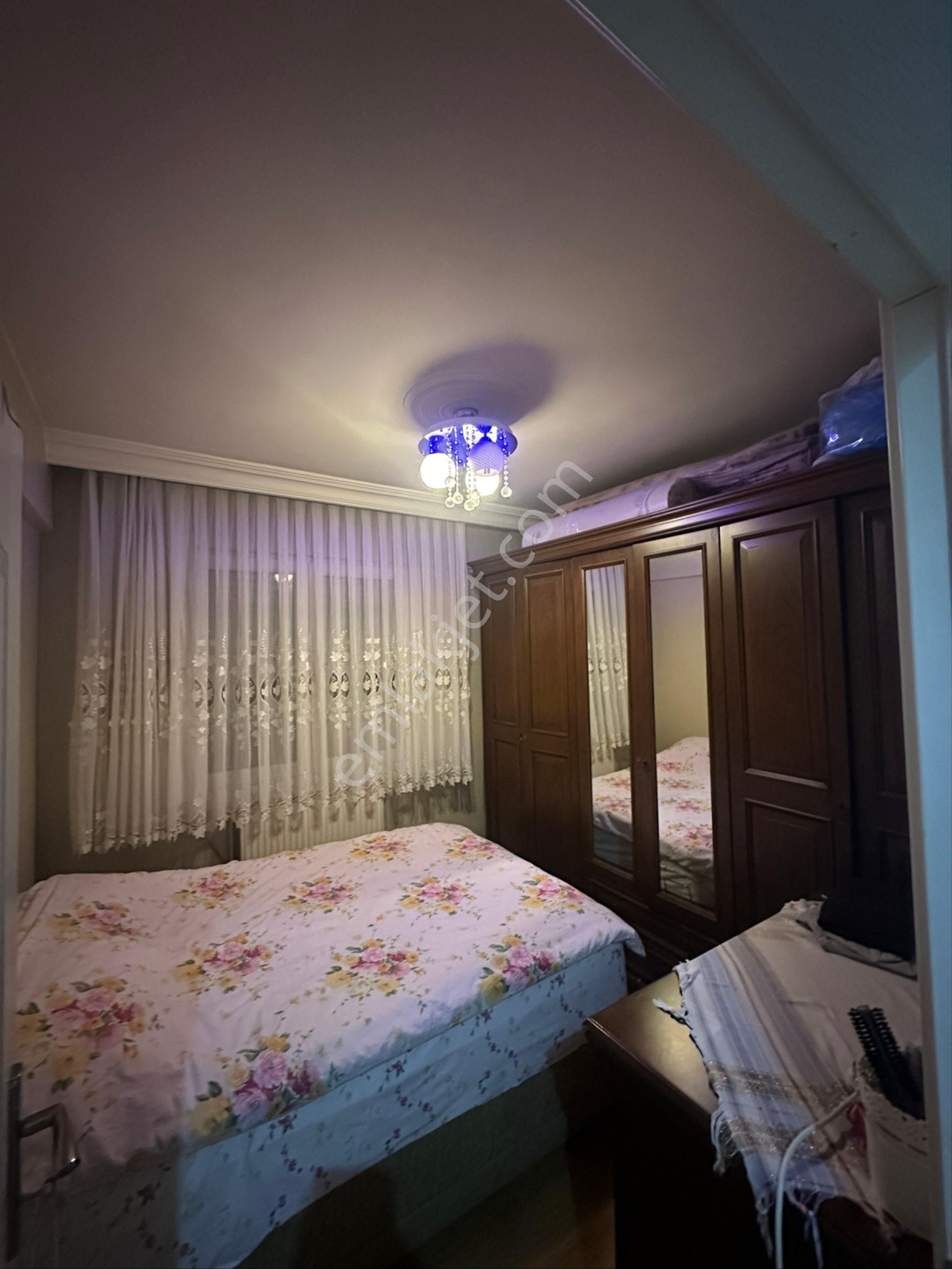 Kuzguncuk Yakını İcadiye De 2+1 Manzaralı - Görsel 17