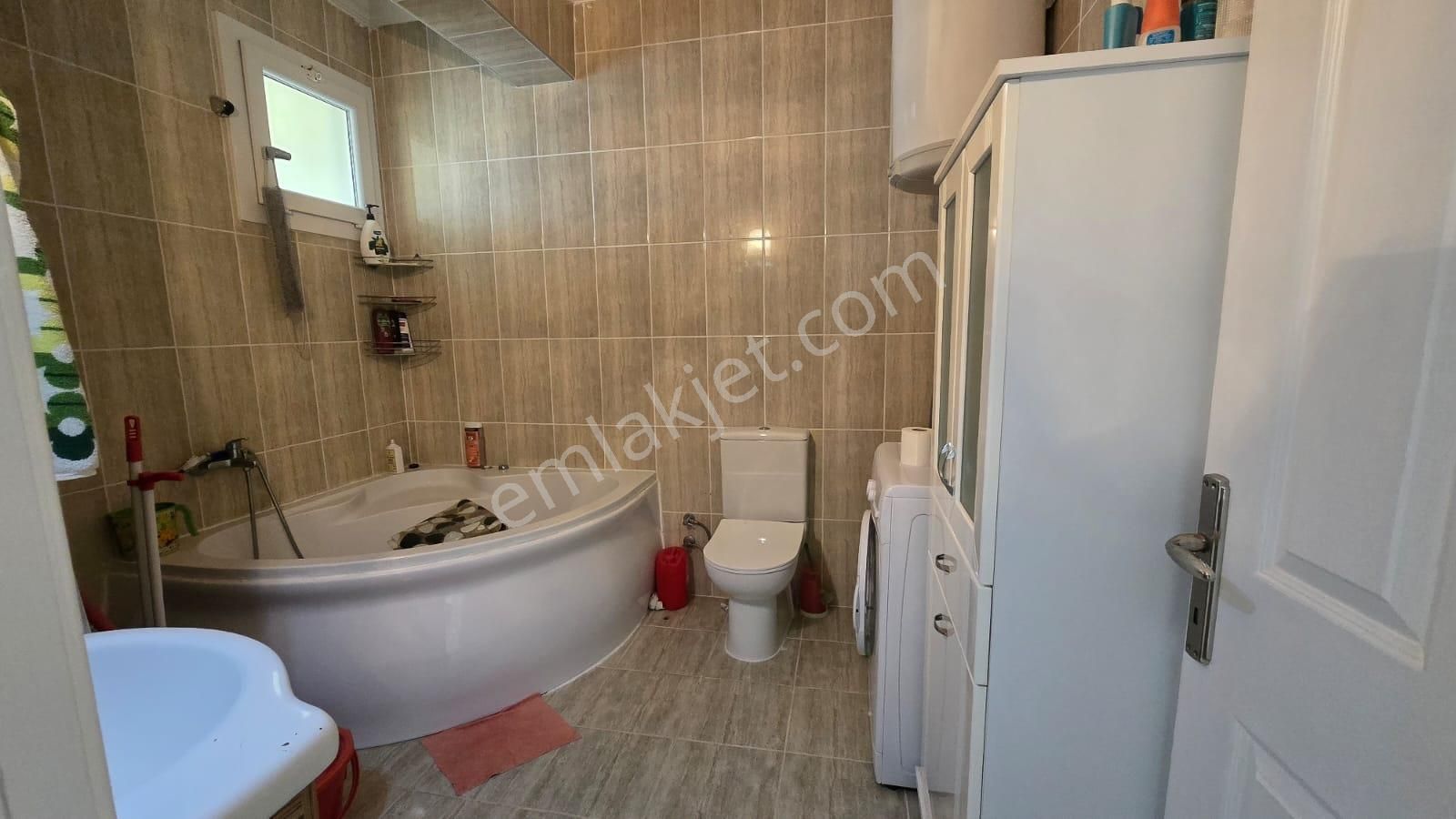 Didim Çamlık Mahallesinde Denize Yakın,eşyalı,havuzlu Site İçinde 2+1 Satılık Fırsat Daire - Görsel 5
