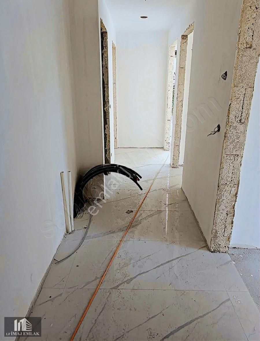 Bostancı Merkezde 2+1 Sıfır Site Özellikli Fırsat Daire