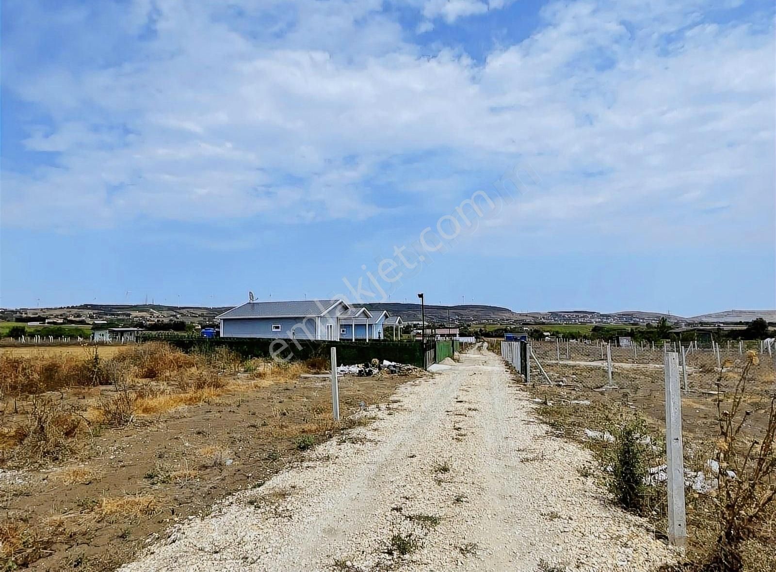 Çatalca Elbasan'da 250m2 Yerleşimin İçinde Elektrik Bağlı - Görsel 15