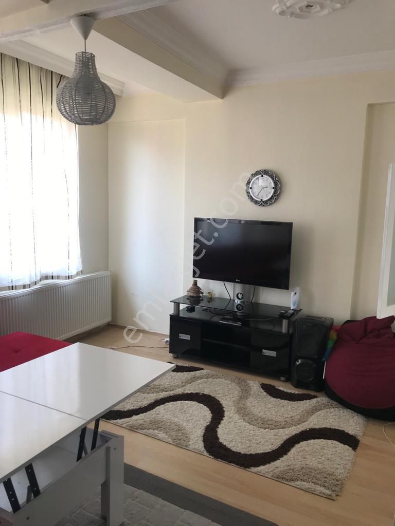 Nil Emlak Gayrımenkul Danışmanlığından Kiracısız Eşyalı 50 M2 1+1