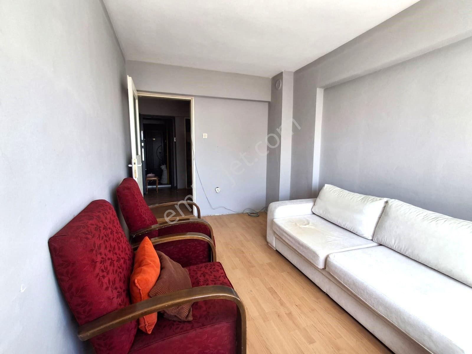 Çiğli Evka 5 'de Merkezi Konumda Ara Kat Kiralık 3+1 Daire - Görsel 21