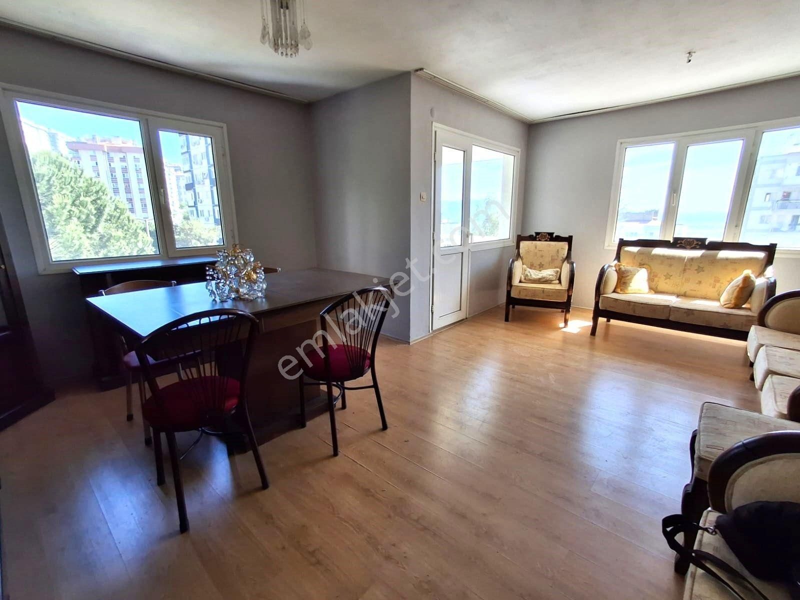 Çiğli Evka 5 'de Merkezi Konumda Ara Kat Kiralık 3+1 Daire - Görsel 12