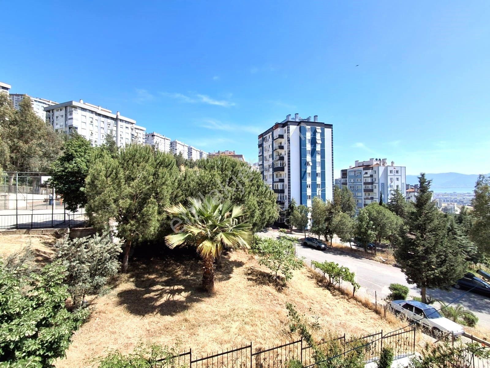 Çiğli Evka 5 'de Merkezi Konumda Ara Kat Kiralık 3+1 Daire - Görsel 35