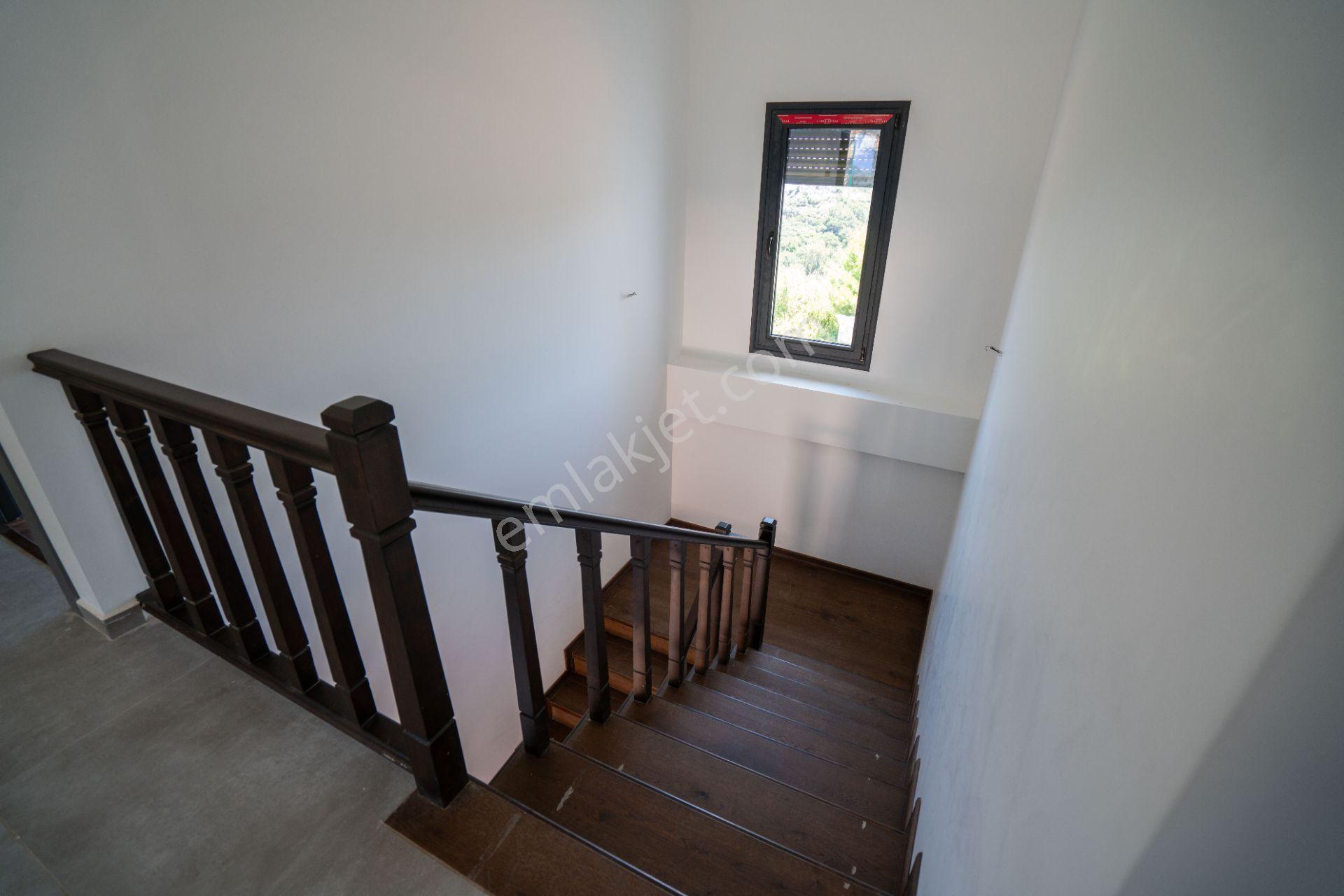 Datça Emecik'te 950 M2 Arsada Deniz Manzaralı 4+1 Havuzlu Villa - Görsel 29