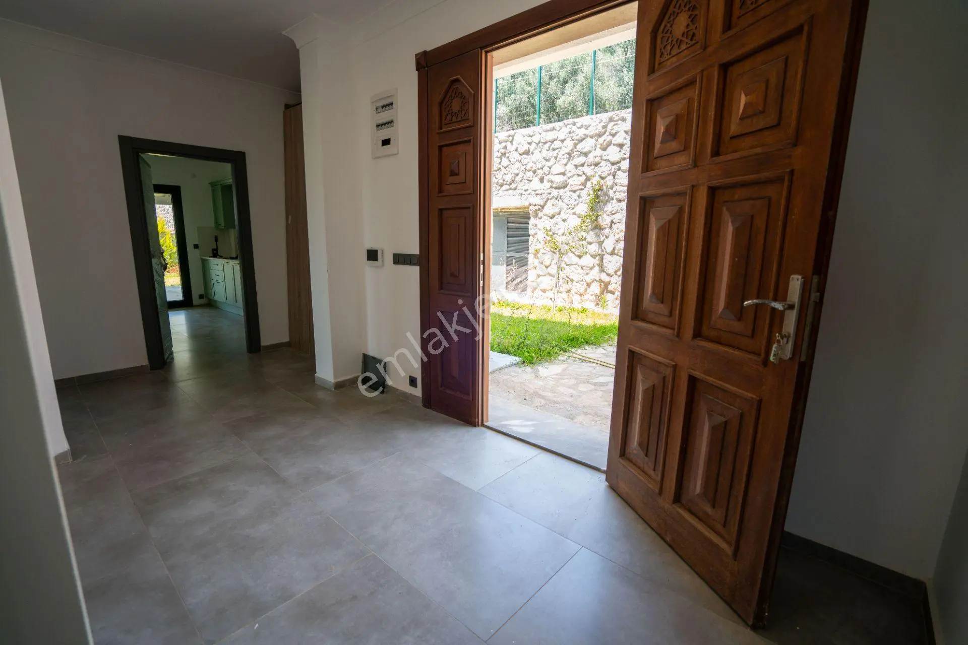 Datça Emecik'te 950 M2 Arsada Deniz Manzaralı 4+1 Havuzlu Villa - Görsel 5