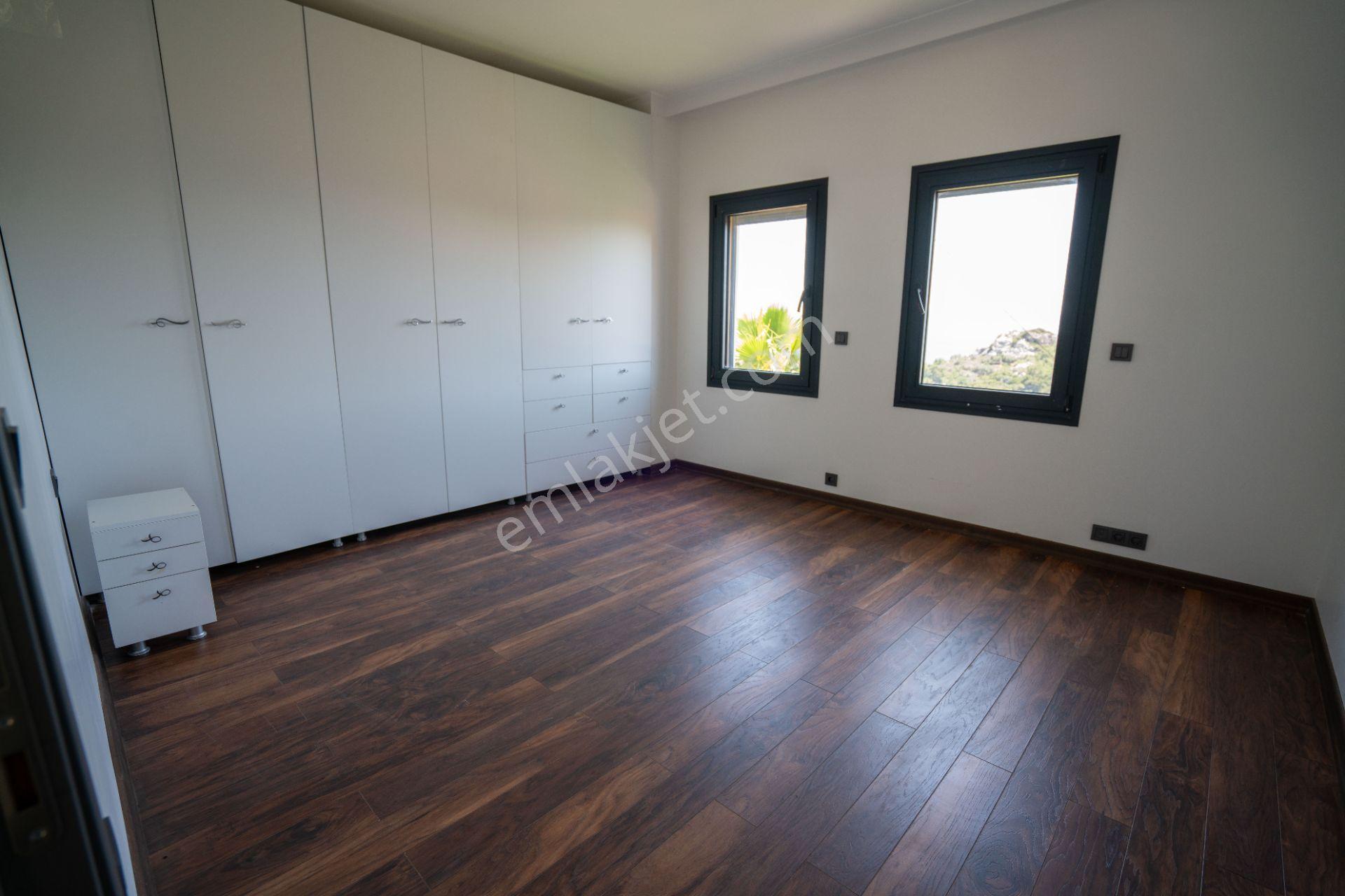 Datça Emecik'te 950 M2 Arsada Deniz Manzaralı 4+1 Havuzlu Villa - Görsel 27