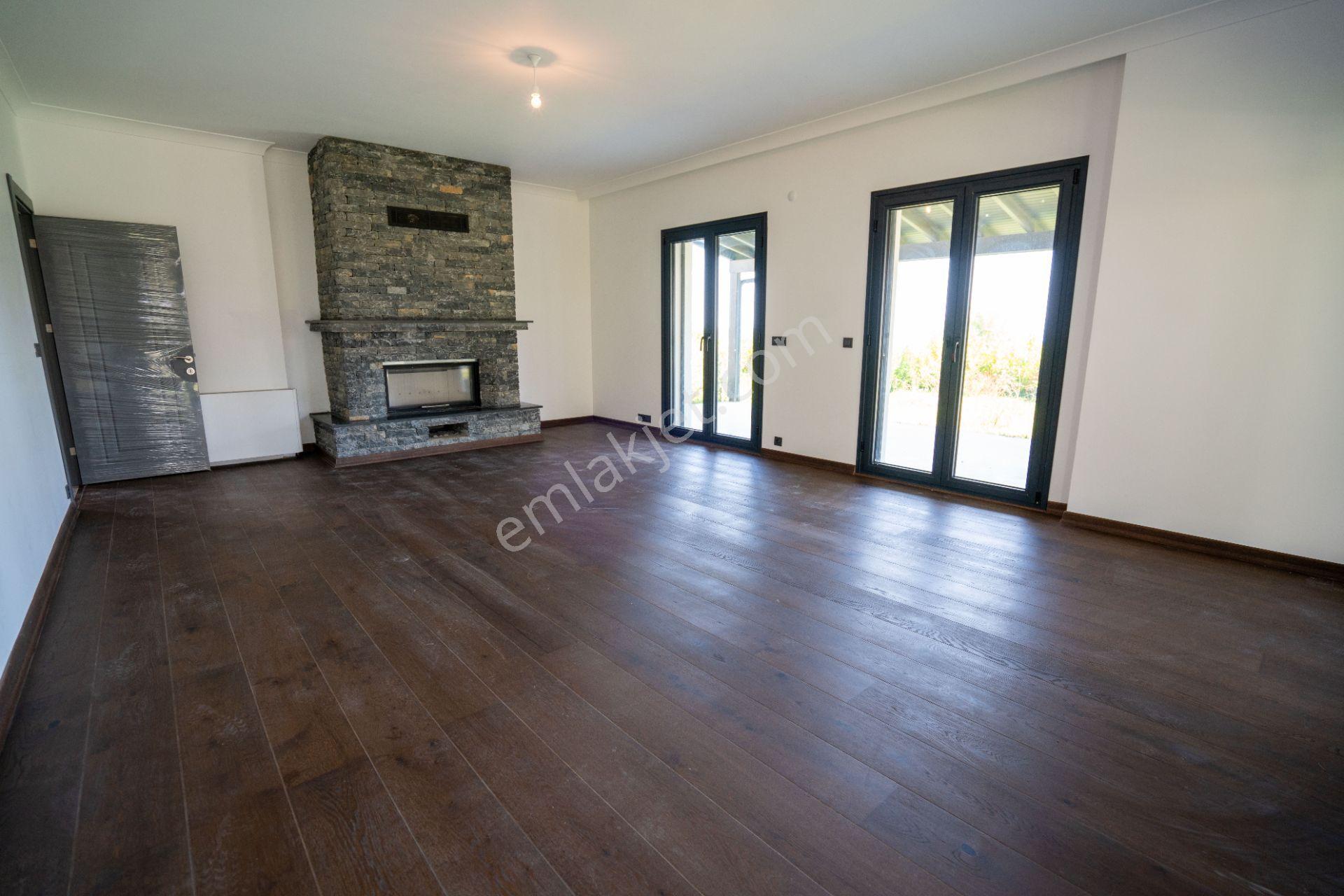 Datça Emecik'te 950 M2 Arsada Deniz Manzaralı 4+1 Havuzlu Villa - Görsel 7