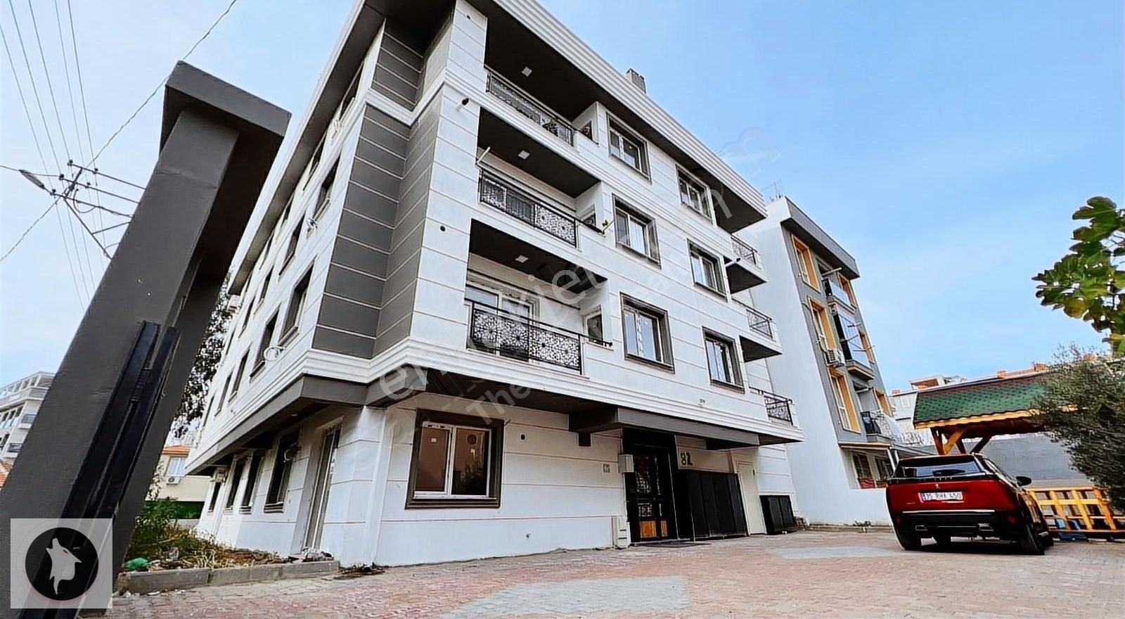 Menemen Koyunderede Satılık Cadde Üzeri 2+1 Dubleks Daire
