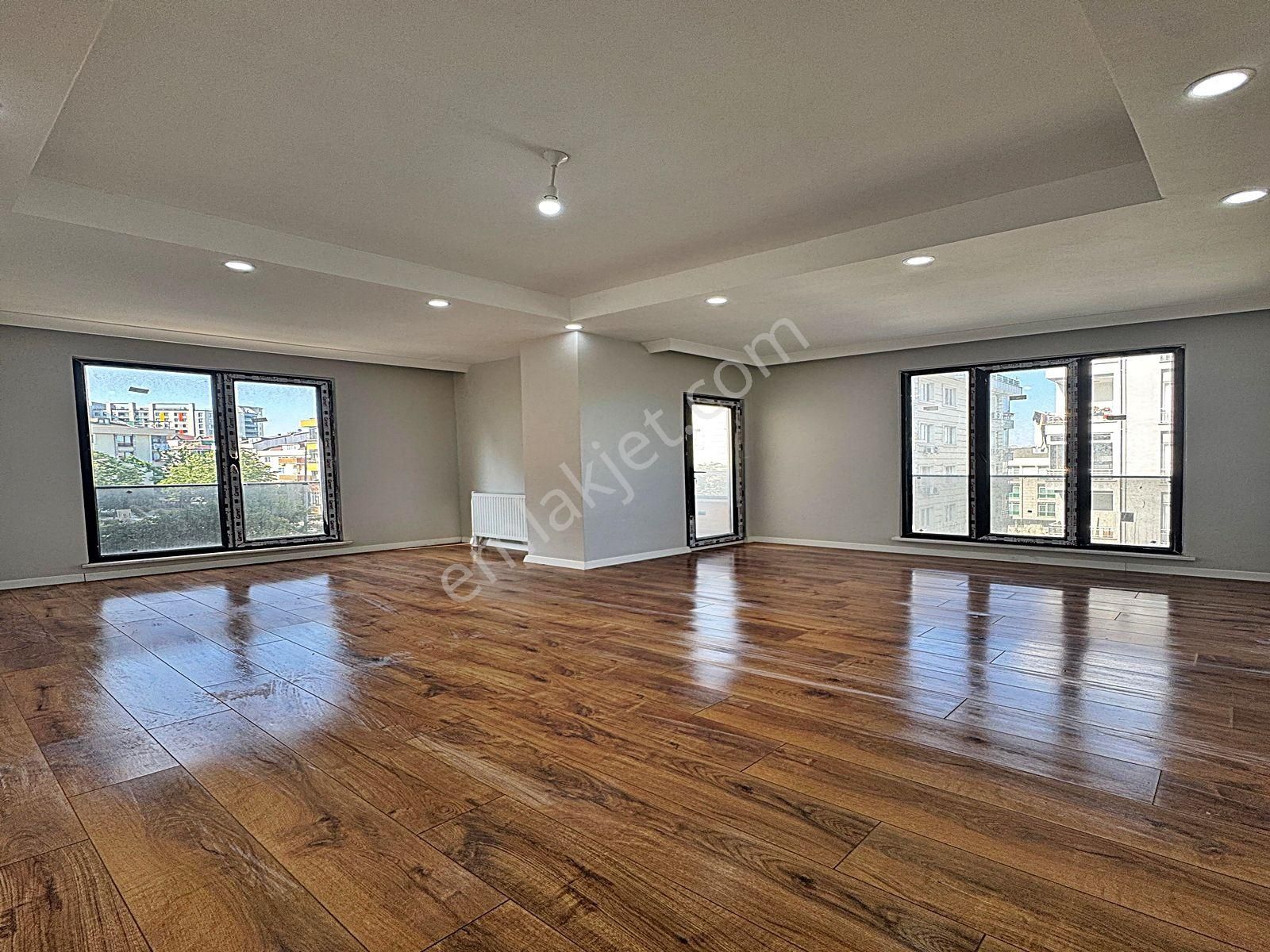 Cadde34 Yapı'dan Beylikdüzü/yakuplu'da Ebeveyn Banyolu Sıfır Arakat Satılık Daire!!!