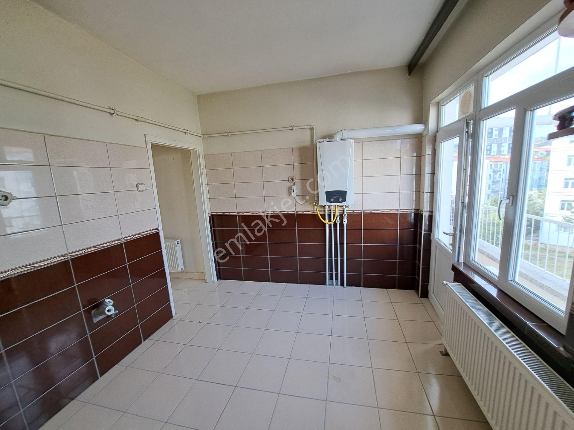 Kırıkkale Kaletepe Mah'de Satılık 3+1 Daire
